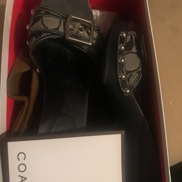 Authentic Coach Buckle Heels - Picture 5 of 5